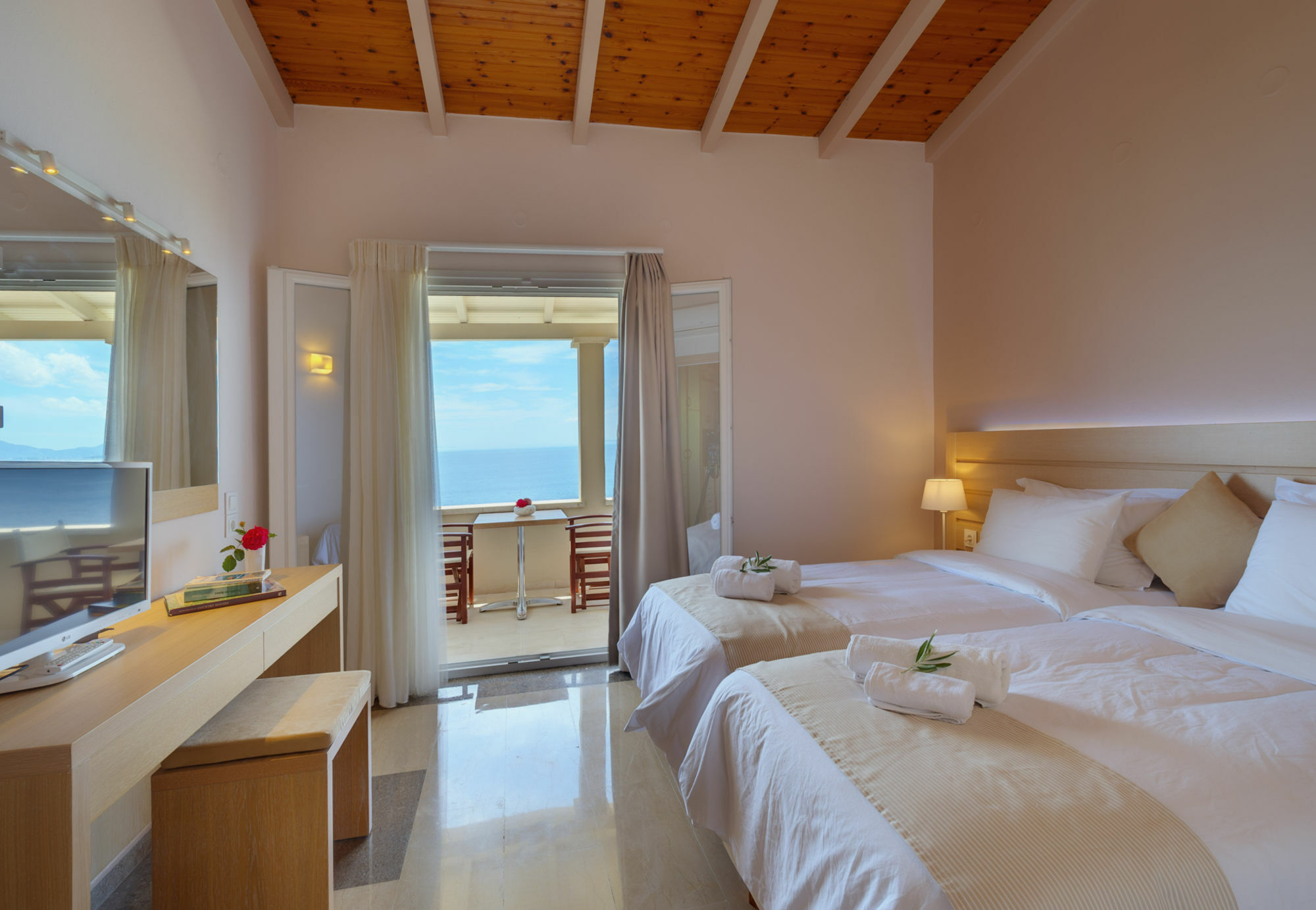 Krouzeri Beach Apartments Κατάβολος Εξωτερικό φωτογραφία